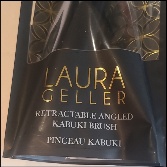Laura Geller Kabuki Brush & Color Correcting Foundation Fair SOLD! - Picture 6 of 6